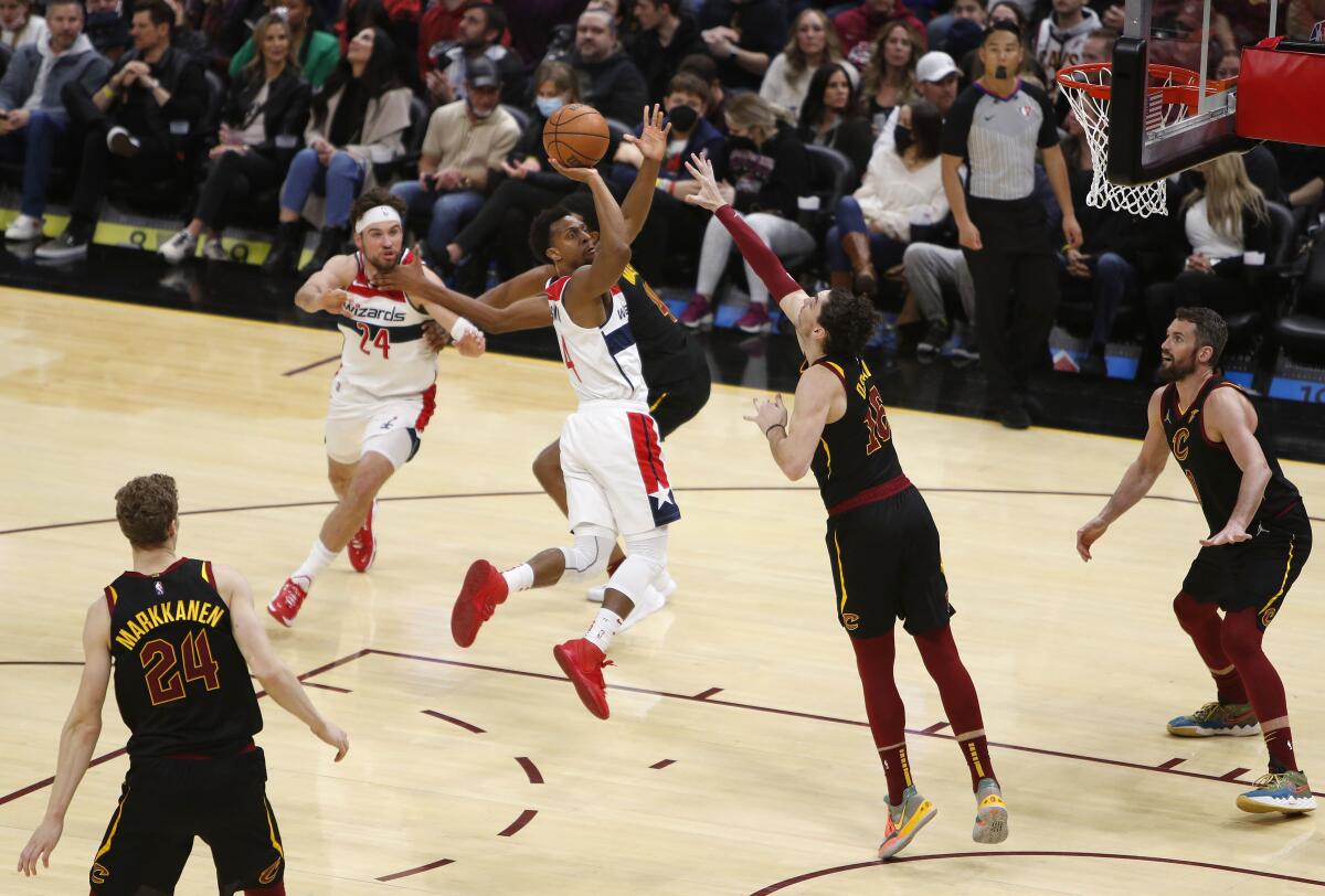 Los Nets dejan tocados a los Bucks; Morant hunde a los Bulls y Miami lidera en el Este de la NBA