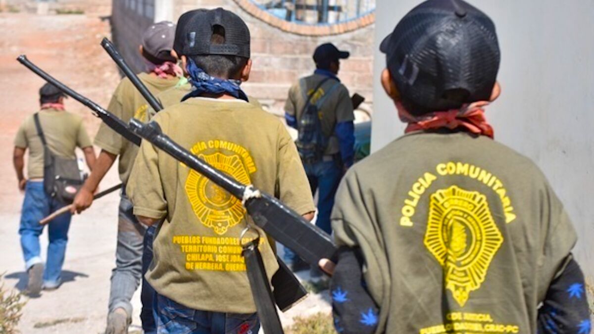 Reclutados por el narco o por las autodefensas: Los Niños de la Guerra son  una realidad que lacera en México - Los Angeles Times
