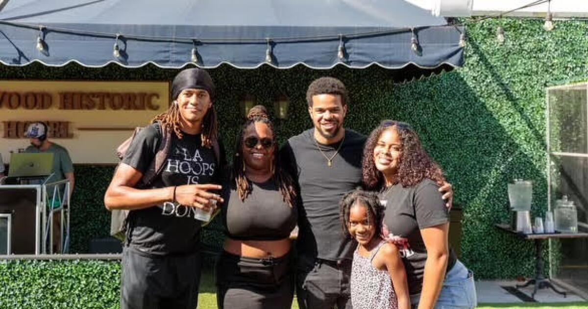 Column: Fairfax's McRae siblings keep trying to one-up each other, all the way to Dartmouth