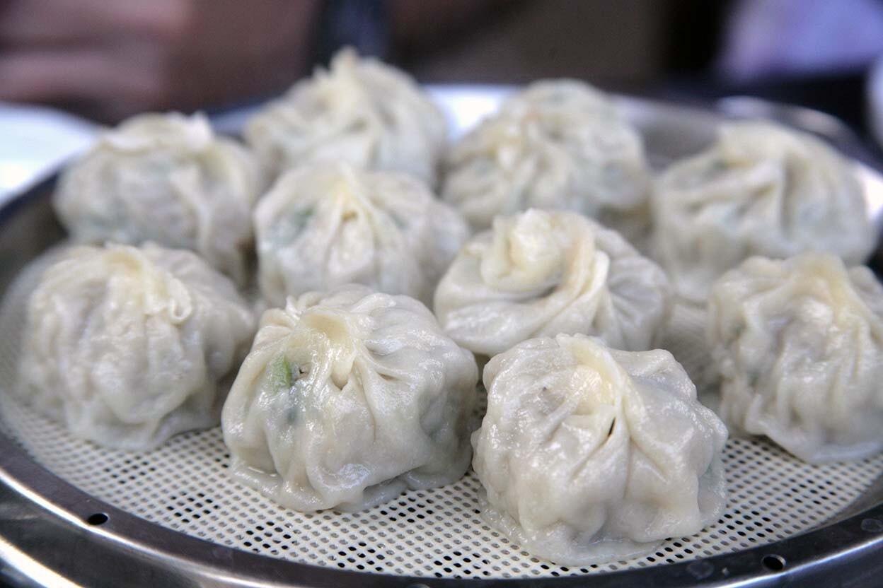 Cho Man Won's yachae mandu are filled with meat and vegetables in a bite-sized package.