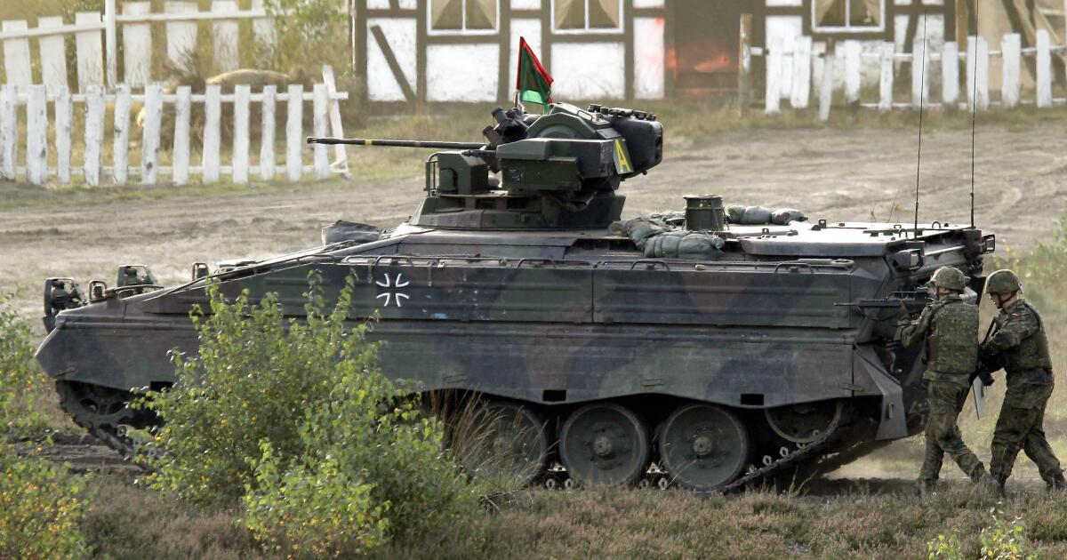 Deutschland wird der Ukraine etwa 40 gepanzerte Fahrzeuge liefern