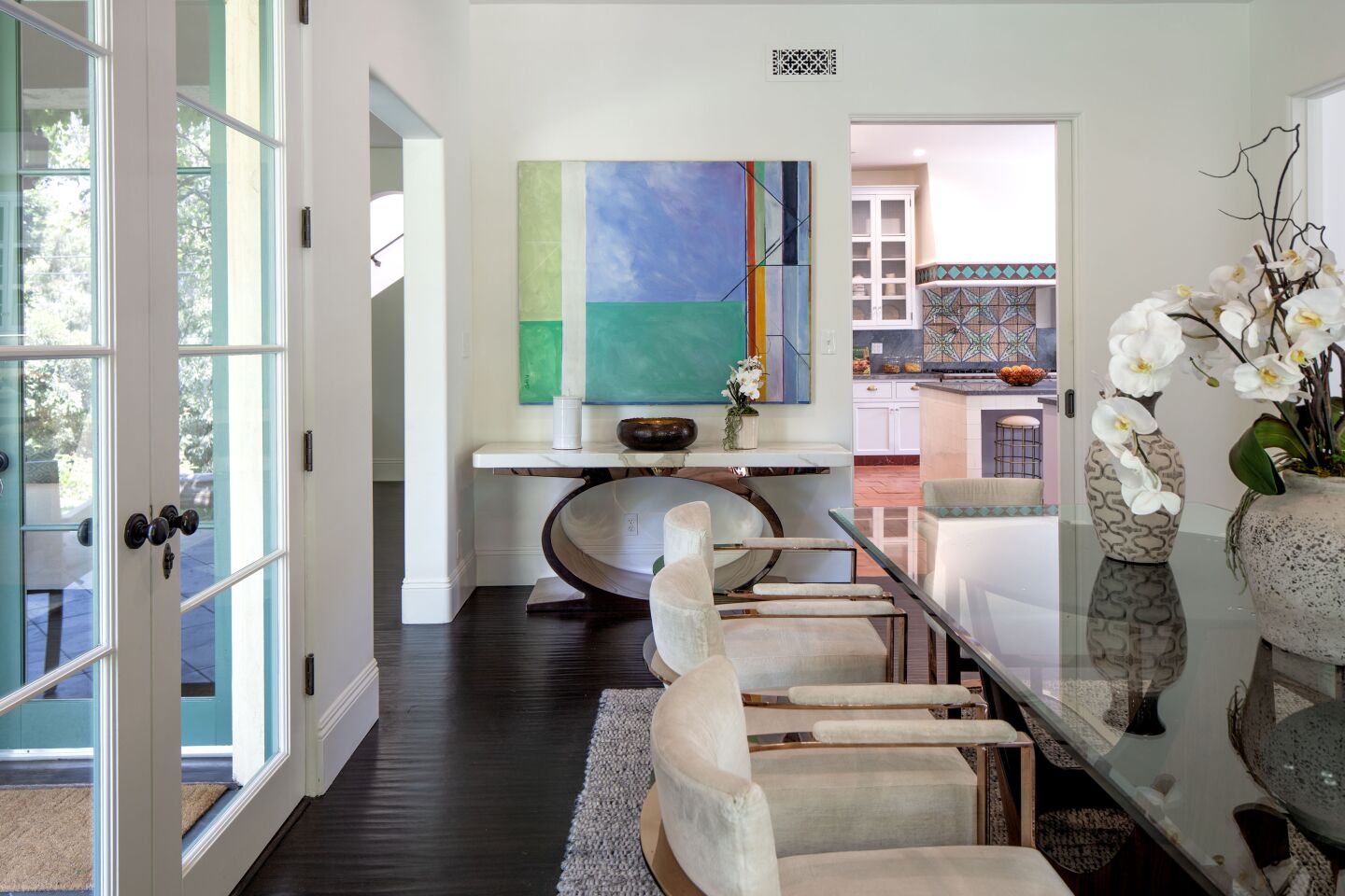 Geena Davis' Pacific Palisades house: the dining room