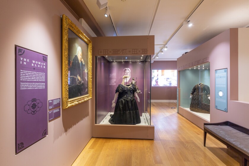 la-et-cm-queen-victoria-200-britain