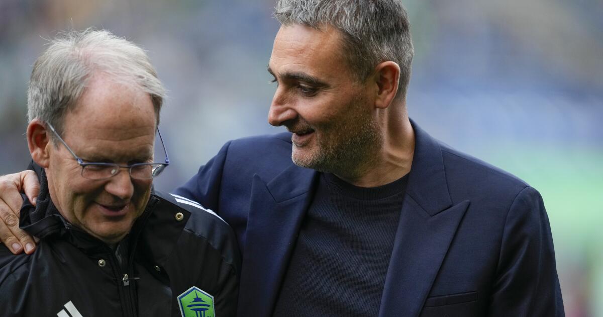 LAFC, teknik direktör Vanni Sartini'nin yansıması olan Whitecaps'te zorlu bir mücadeleyle karşı karşıya