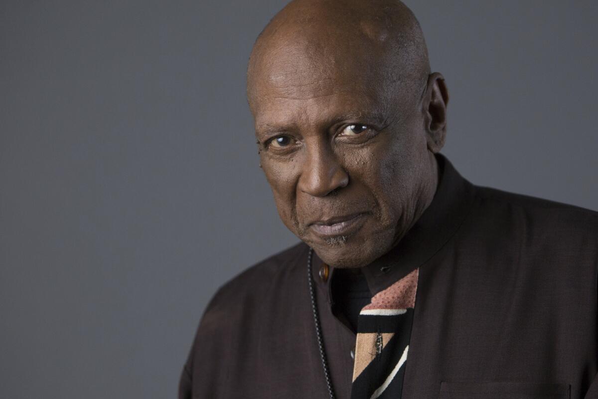 Louis Gossett Jr., primer hombre negro en ganar Oscar a mejor actor de reparto, muere a los 87 años