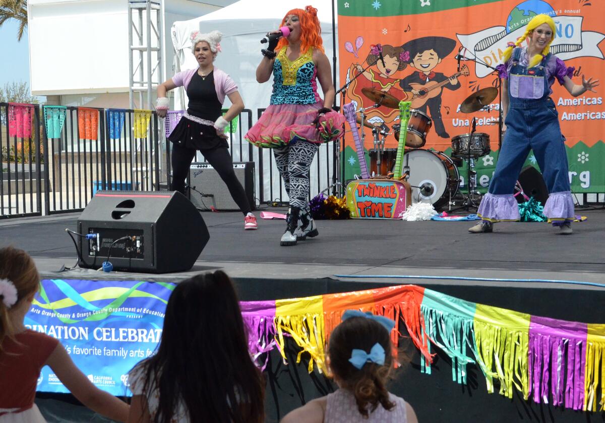 Twinkle Time performs in a Dia Del Nino celebration at Imaginology presented by Arts Orange County and Media Arts Santa Ana.