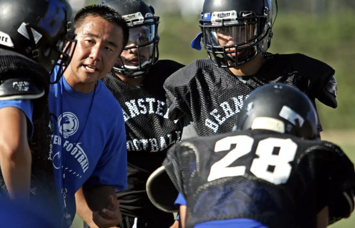 Masaki Matsumoto coaching at Bernstein High in 2013.