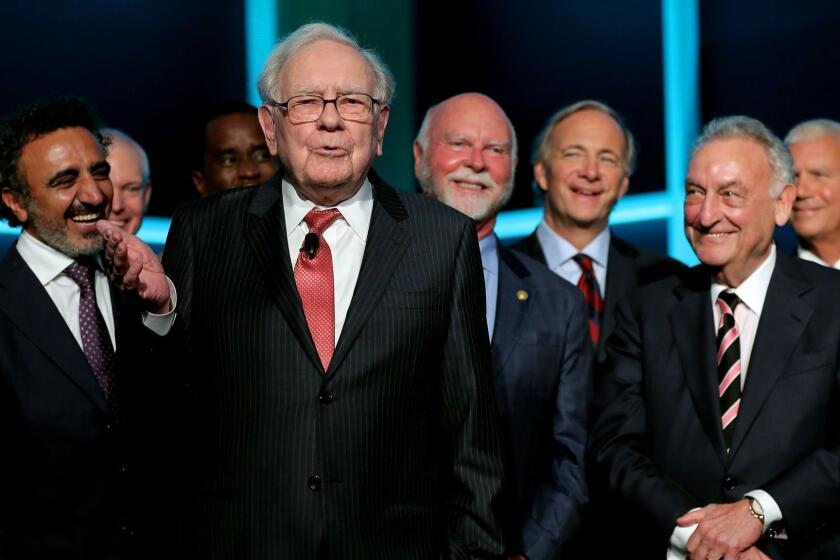 NEW YORK, NY - SEPTEMBER 19: Philanthropist Warren Buffett speaks during the Forbes Media Centennial Celebration at Pier 60 on September 19, 2017 in New York City. (Photo by J. Countess/Getty Images) ** OUTS - ELSENT, FPG, CM - OUTS * NM, PH, VA if sourced by CT, LA or MoD **