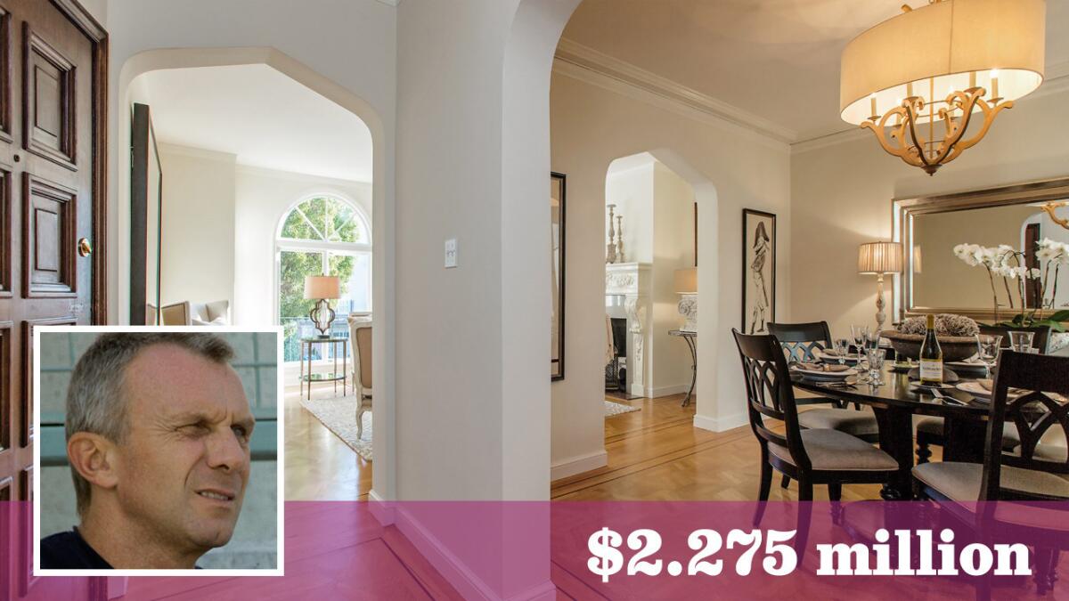 The 49ers great has purchased a two-bedroom flat in San Francisco's Marina District for $2.275 million.