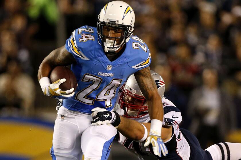 Chargers running back Ryan Mathews, bursting past Patriots defensive tackle Chris Jones in a game Dec. 7, will miss the final regular-season game.