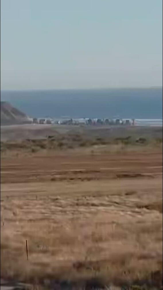 Howitzer Train Shell Marines fired 30 100-pound artillery shells over I-5, train lines with ...