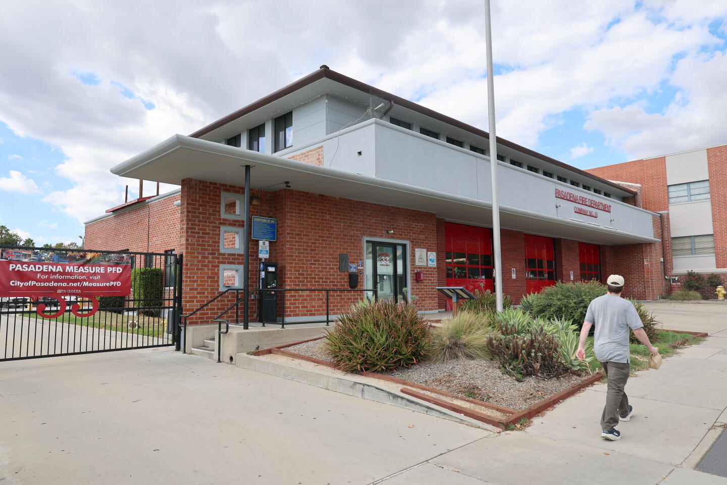 Measuring A Pasadena Measure PFD guide: Special parcel tax to fund fire department ...