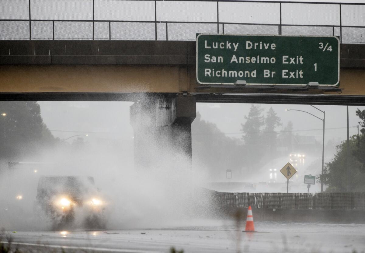 Fuerte tormenta azota el norte de California