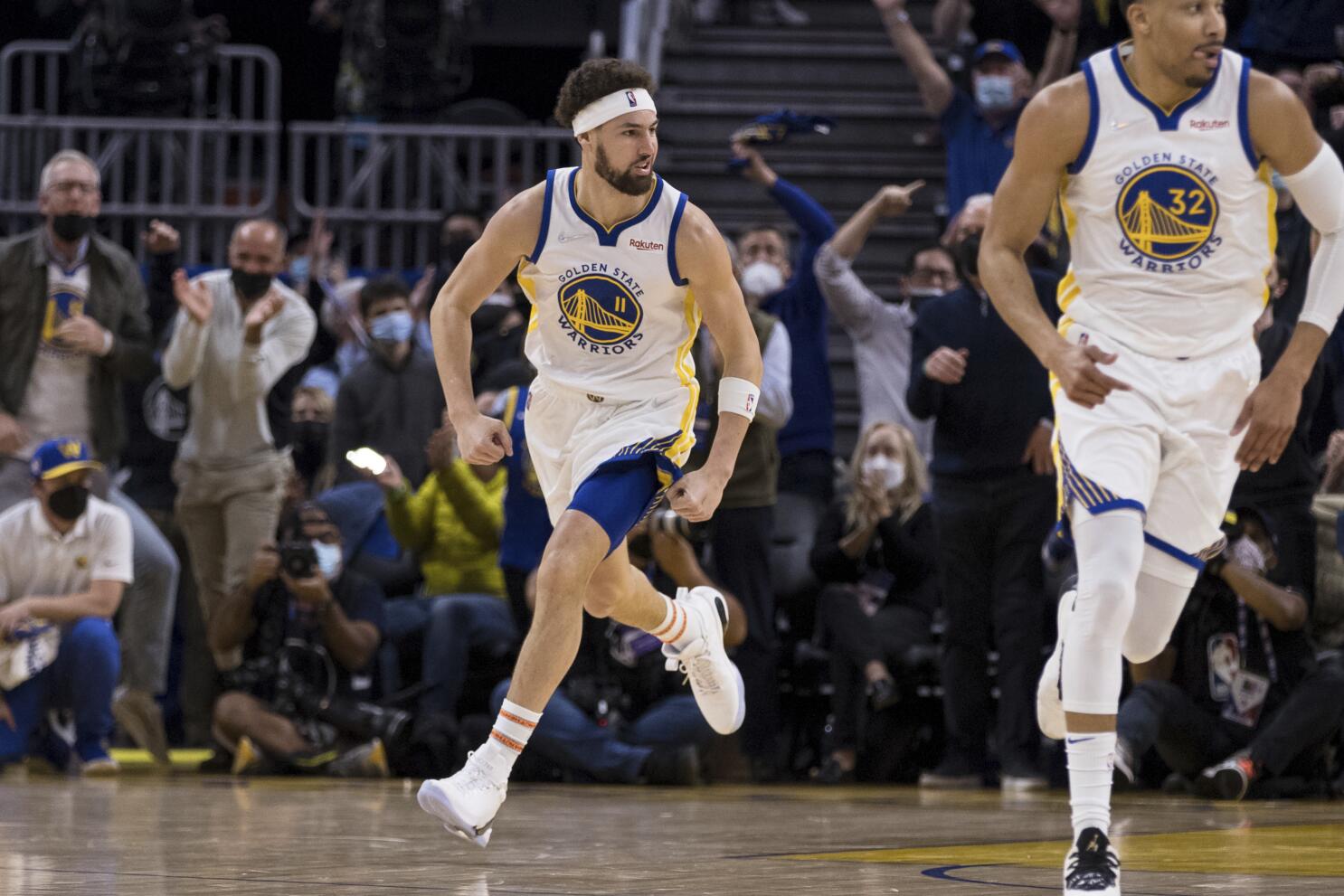 Warriors Re-Sign Guard Klay Thompson