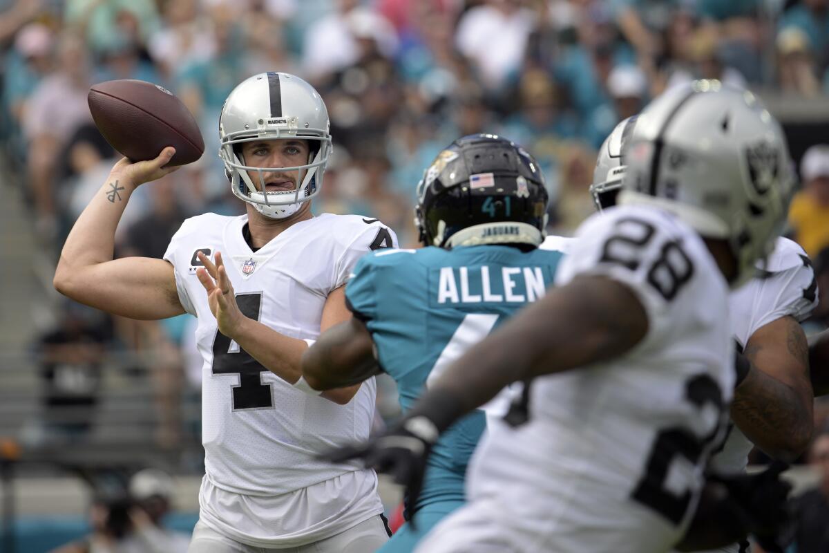 Raiders' Carr, Adams still searching for college chemistry - The