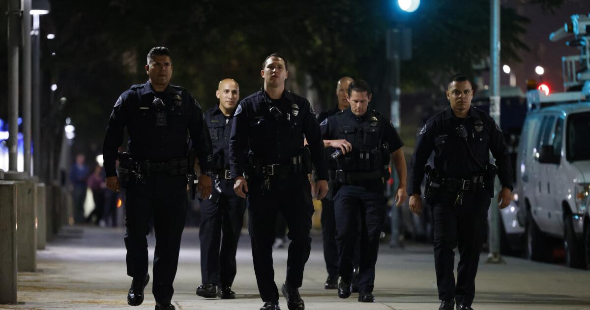 Baldwin Park shooting: 1 officer killed, another wounded Baldwin Park shooting: 1 officer killed, another wounded