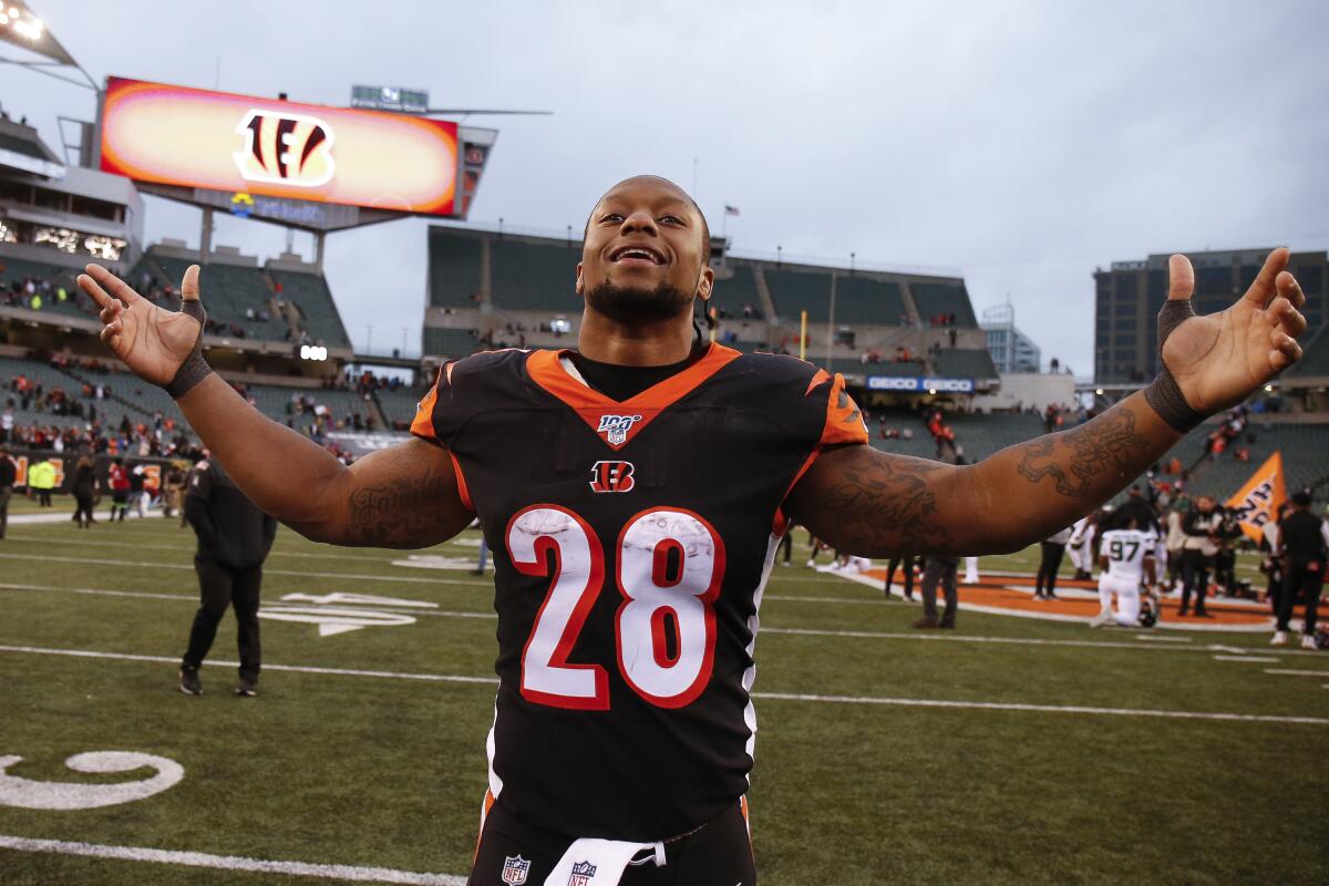 Bengals get first victory, knock off bungling Jets 22-6 - The San