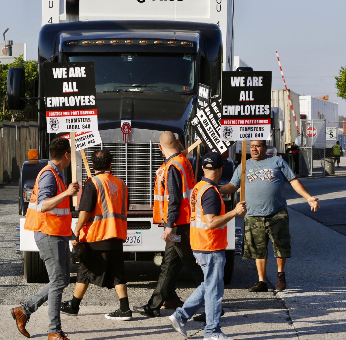 Striking truckers in Los Angeles