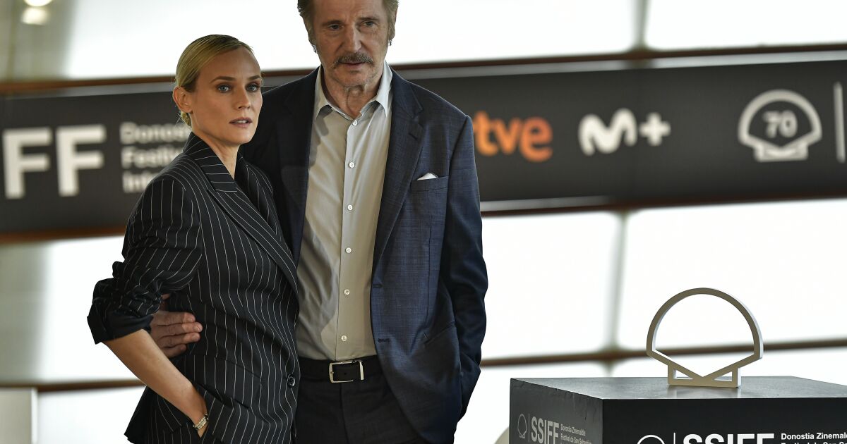 Liam Neeson presenta la prima di Marlowe a San Sebastian