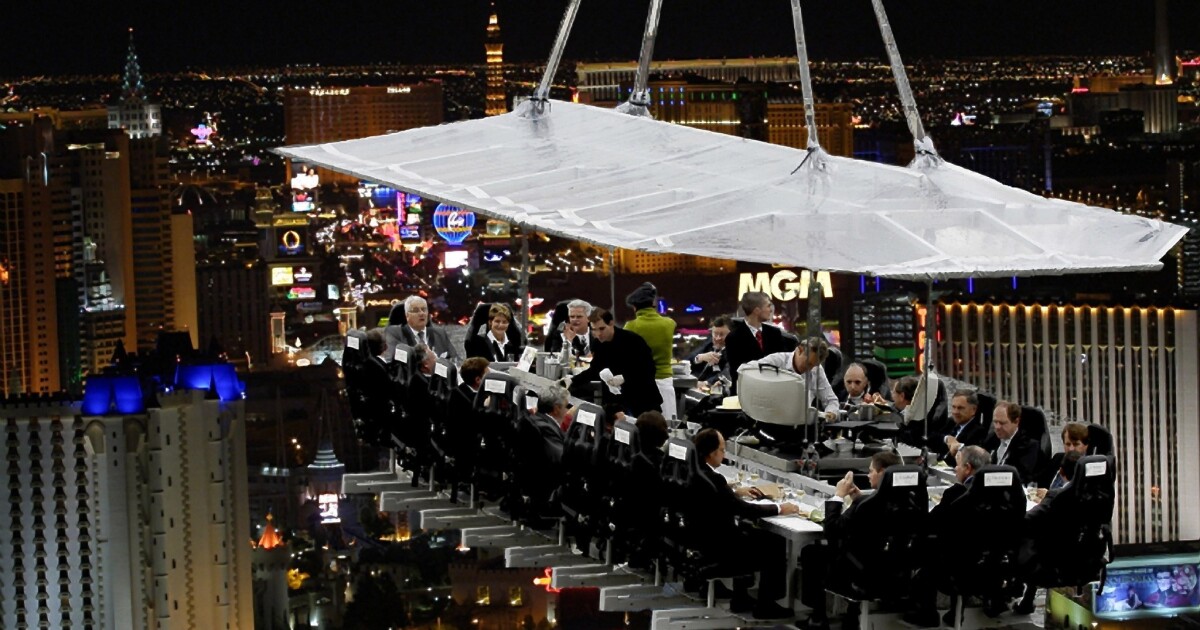 Dinner in the Sky restaurant to suspend Las Vegas diners 180 feet in