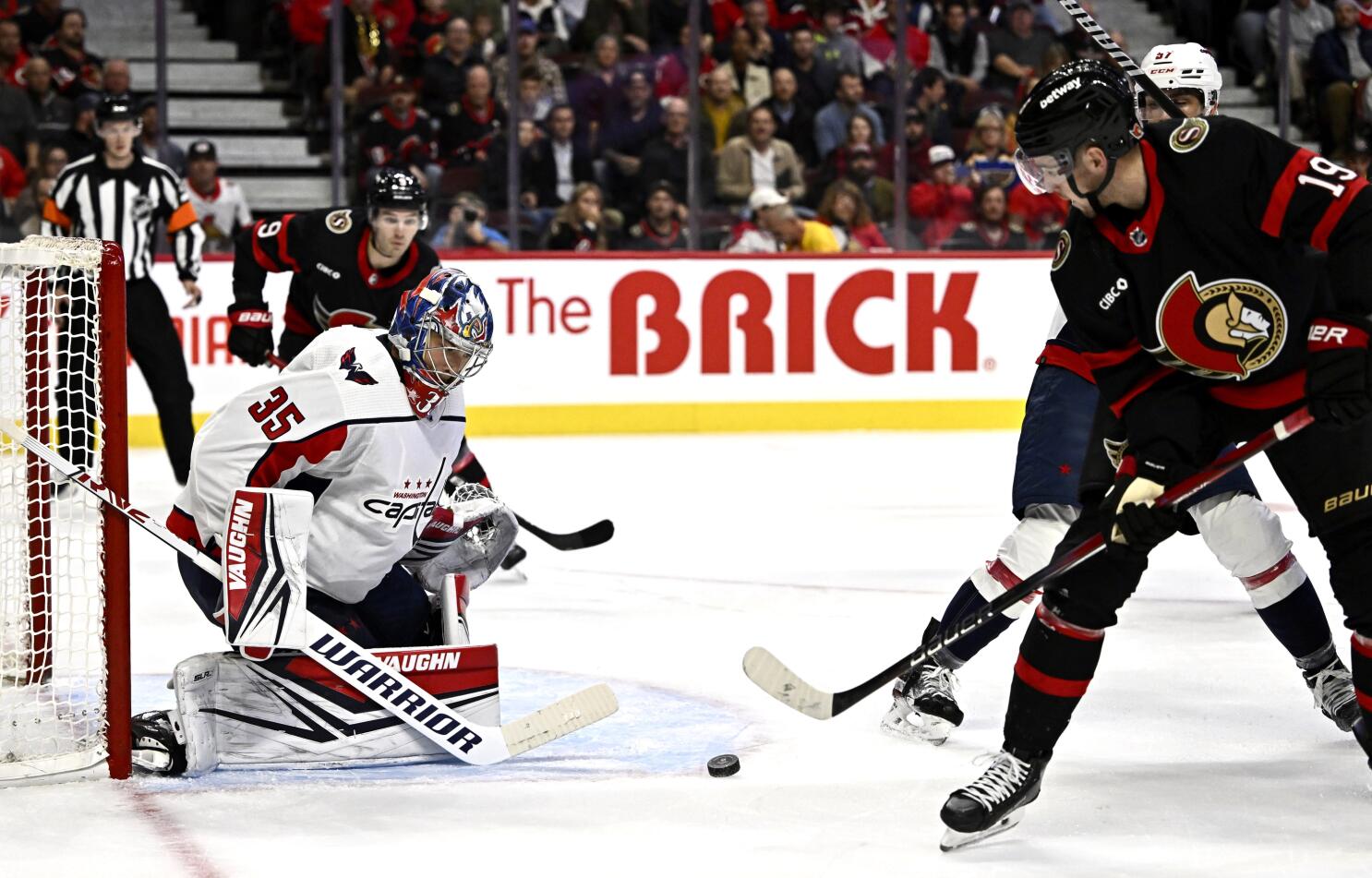 Josh Norris scores twice in return from injury, Senators beat Capitals 6-1, Tampa Bay Buccaneers