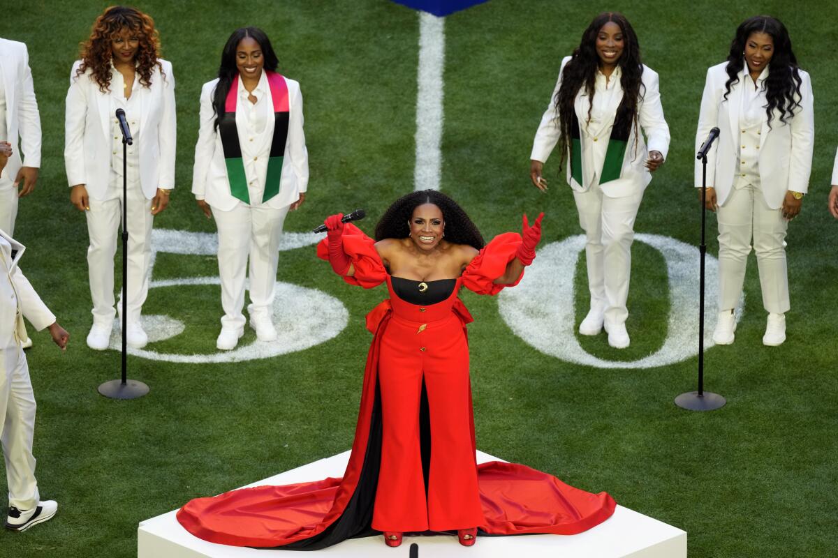 Sheryl Lee Ralph deflects she lip-synced at the Super Bowl - Los Angeles Times Sheryl Lee Ralph deflects she lip-synced at the Super Bowl - Los Angeles Times