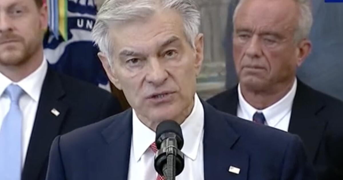 ترامب يقول هلتزيك: البيت الأبيض في عهد ترامب لا يستطيع إجراء العمليات الحسابية