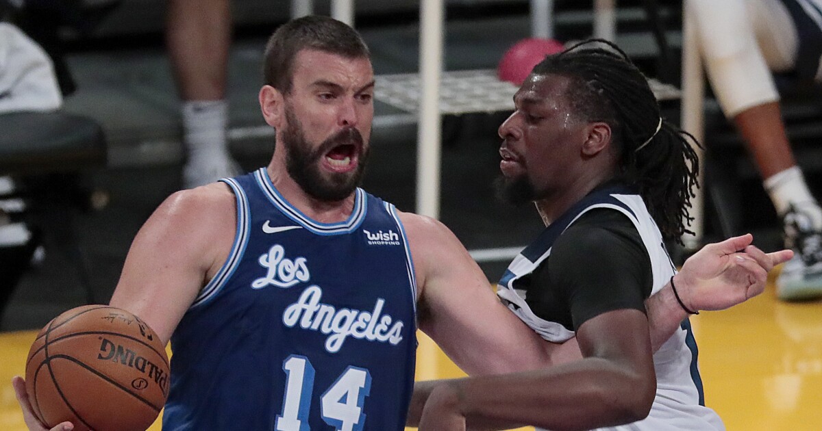 Marc Gasol Shows Off His High Basketball I Q In Lakers Win Los Angeles Times