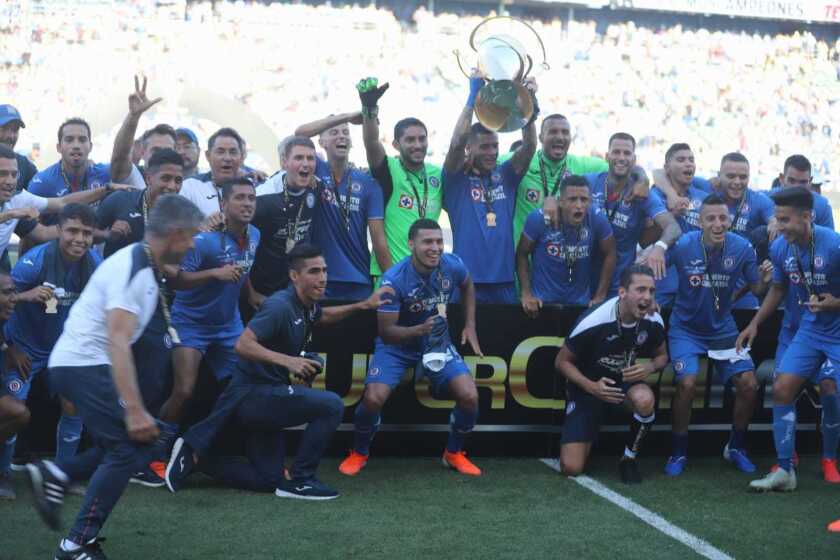 VIDEO: Cruz Azul gana, gusta y golea al Necaxa y es el ...