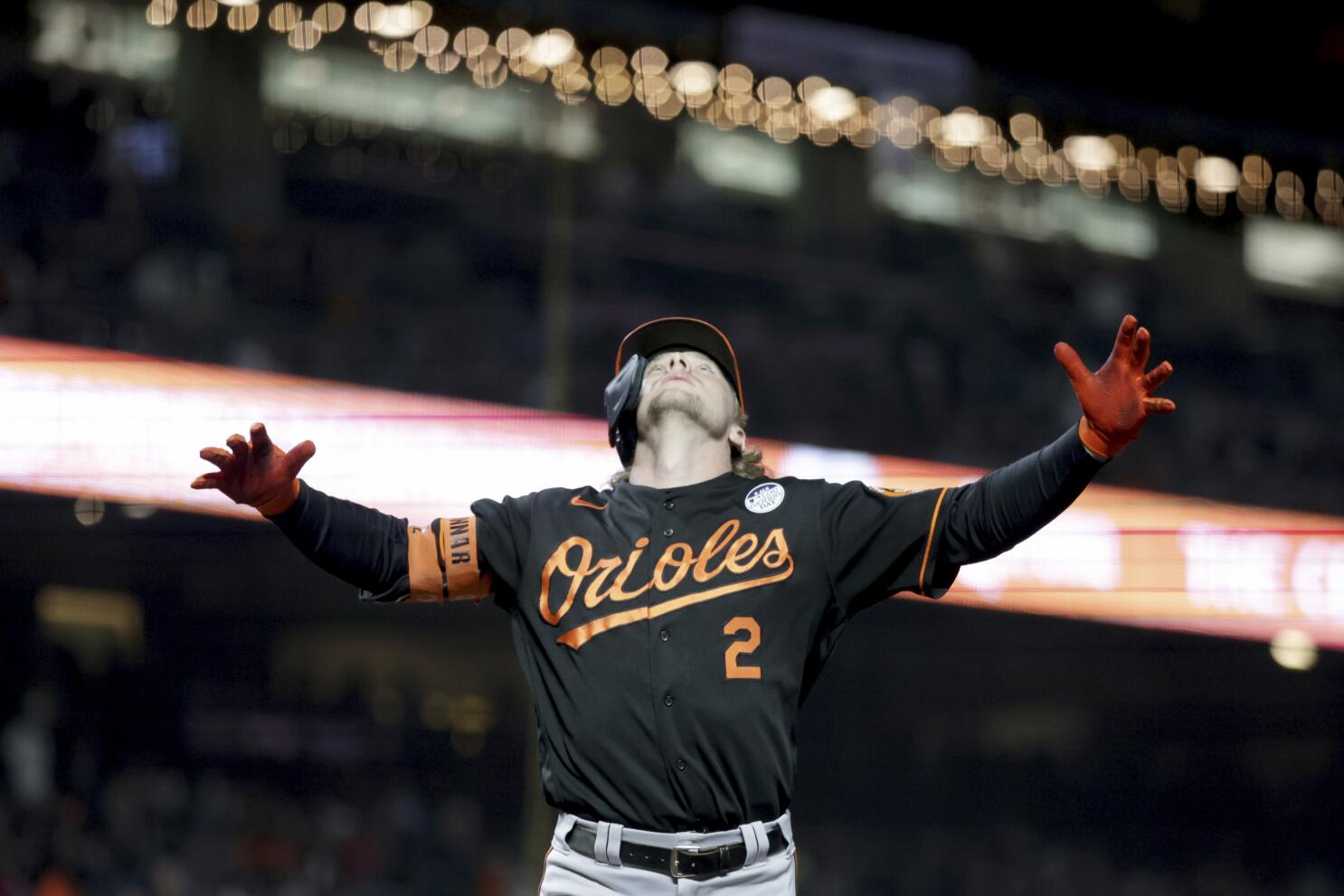 SF Giants News: Giants hit back-to-back-to-back home runs for the first  time since 2016 - McCovey Chronicles
