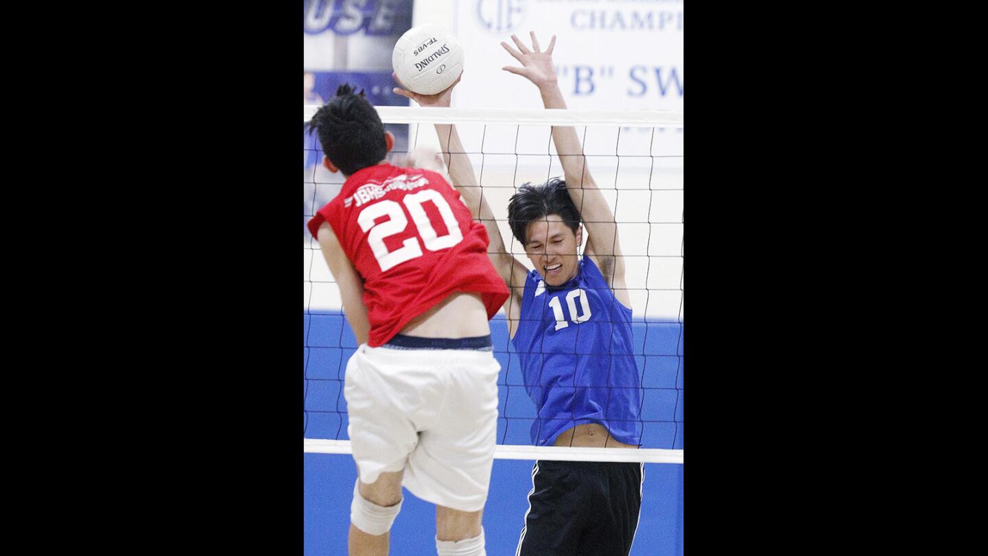 Photo Gallery: Rival Pacific League boys' volleyball Burbank vs. Burroughs