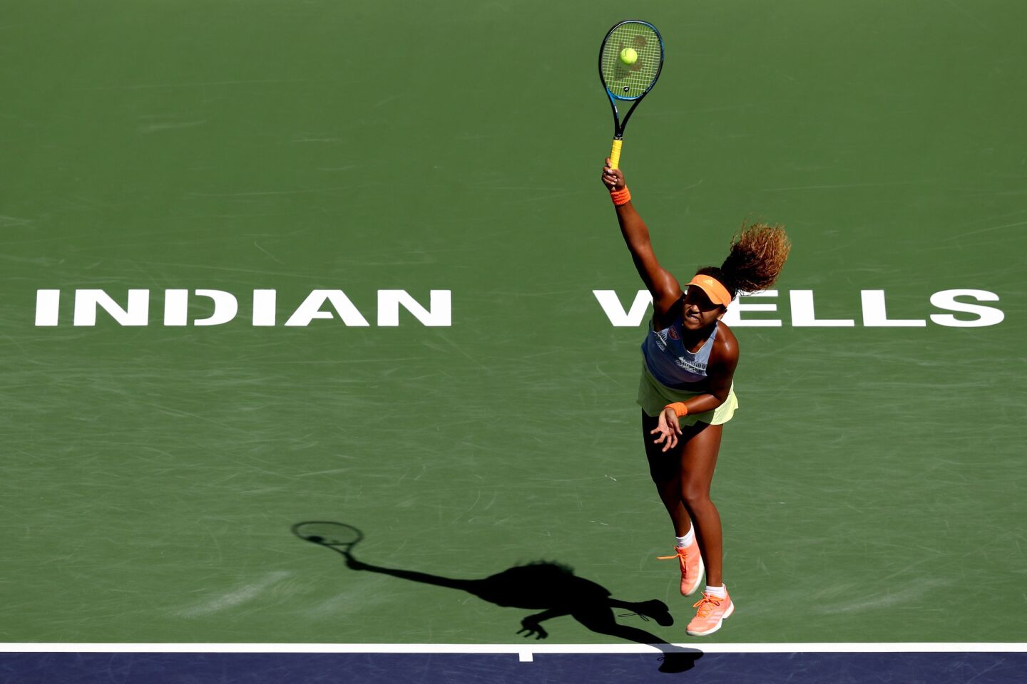 INDIAN WELLS, CA - MARCH 18: Naomi Osaka of Japan serves to Daria Kasatkina of Russia during the women's final on Day 14 of the BNP Paribas Open at the Indian Wells Tennis Garden on March 18, 2018 in Indian Wells, California. (Photo by Matthew Stockman/Getty Images) ** OUTS - ELSENT, FPG, CM - OUTS * NM, PH, VA if sourced by CT, LA or MoD **