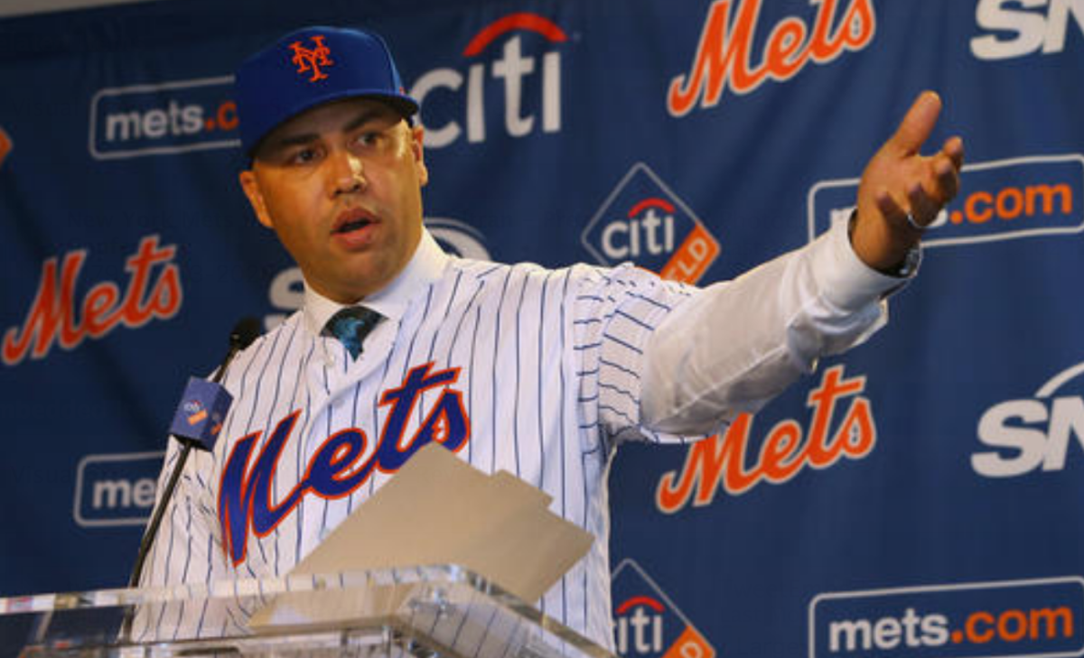 El boricua Carlos Beltrán fue despedido como mánager de los Mets de Nueva York sin siquiera haber dirigido un solo partido.
