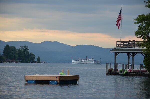 Besides private vessels, Lake George accommodates tour boats like the Lac du Saint Sacrement.