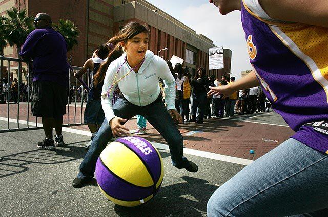 Lakers victory parade and rally