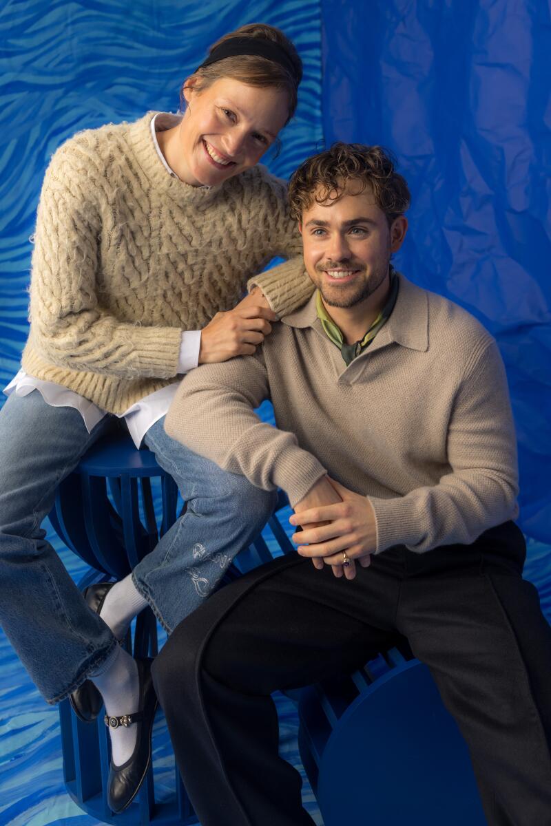 Vicky Krieps and Dacre Montgomery from the film "I didn't go up the hill"