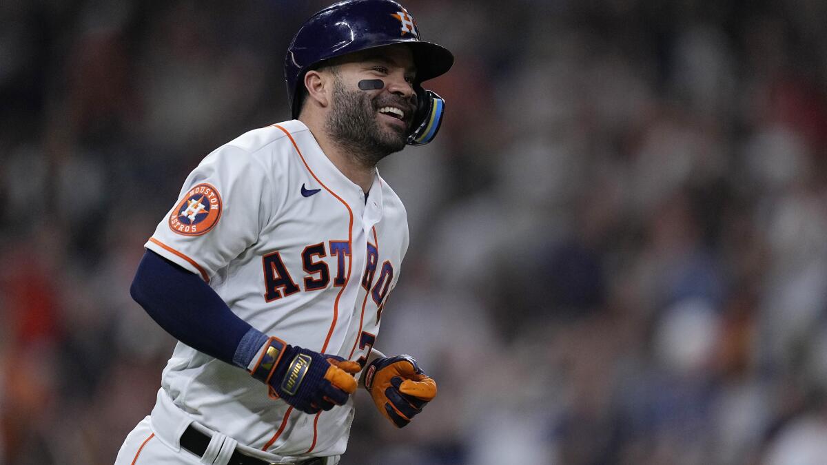 García, Alvarez help Astros oust Red Sox, reach World Series - The San  Diego Union-Tribune