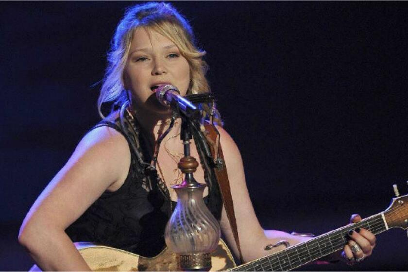 Singer Crystal Bowersox, who was a finalist on Fox's "American Idol," has been tapped to play country star Patsy Cline on Broadway.