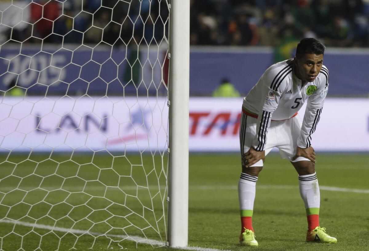 El mexicano Juan Carlos Medina, tras la derrota ante Ecuador.