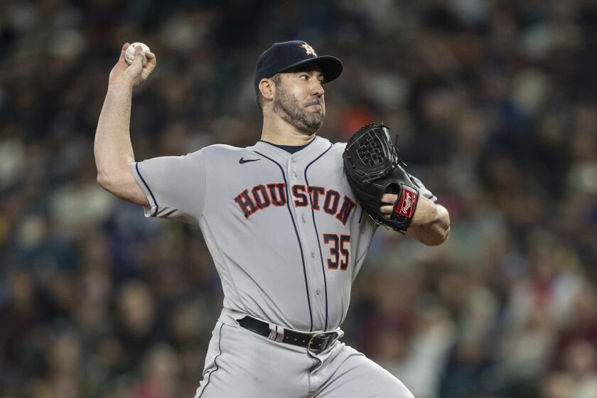 Houston Astros starter Justin Verlander delivers a pitch during the sixth inning of a baseball game against the Seattle Mariners, Monday, Sept. 25, 2023, in Seattle. The Astros won 5-1. (AP Photo/Stephen Brashear)