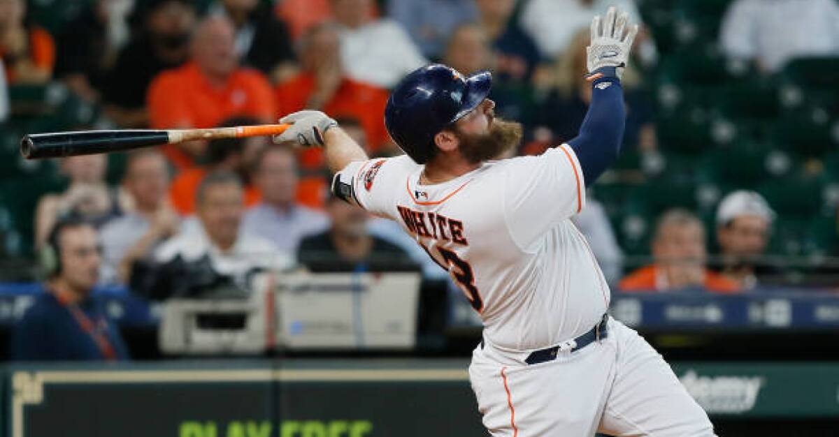 Houston's Tyler White hits a walk-off home run against Oakland on Aug. 29, 2018.