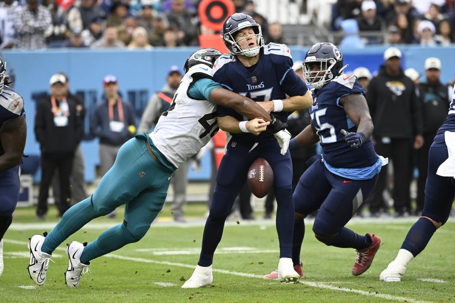 Titans unable to overcome 4 turnovers in loss to Jaguars - The San