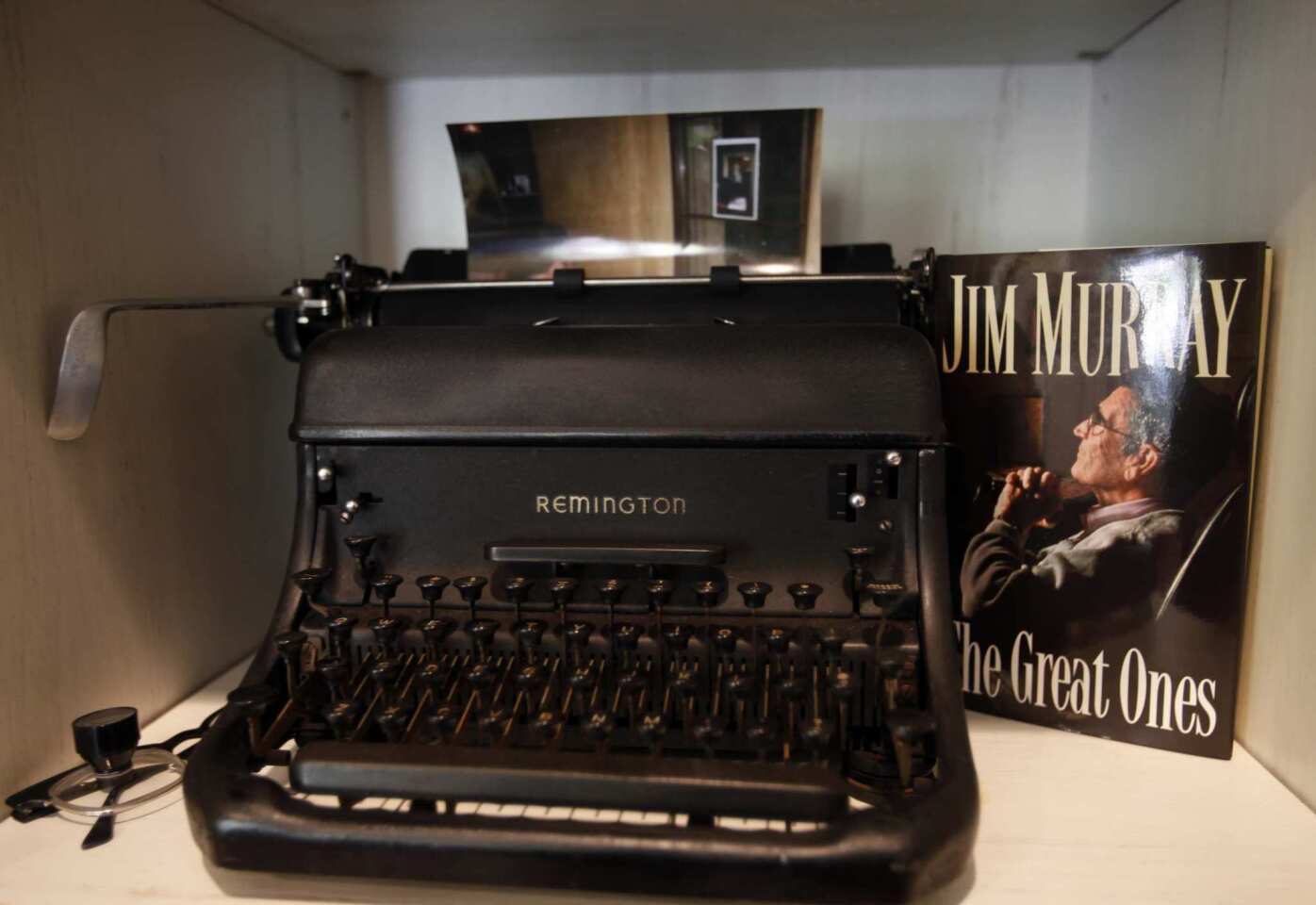 Steve Soboroff bought the typewriter of Los Angeles Times columnist Jim Murray at an auction.