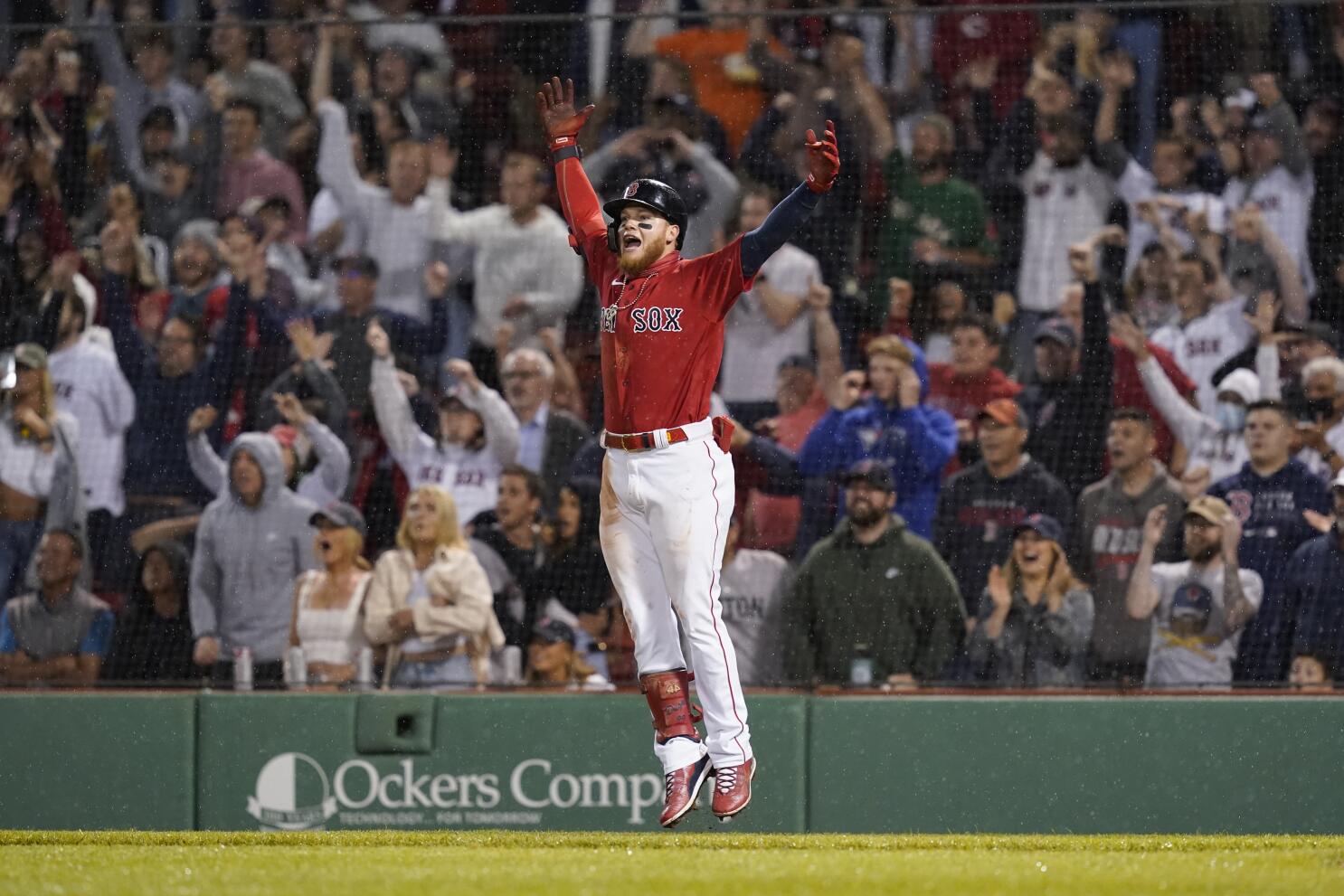 Verdugo, Red Sox rally from 4 down, top Blue Jays 6-5 in 9th - The