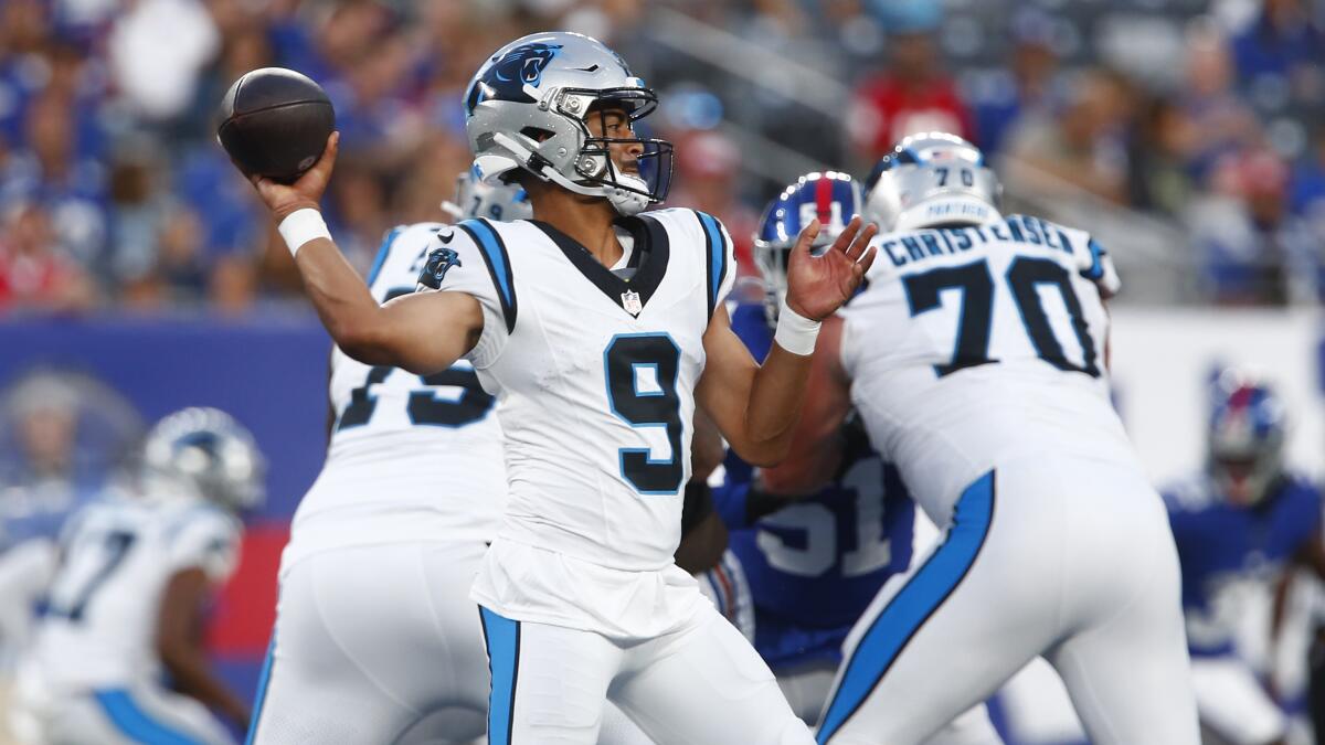 Panthers D focused on better angles in run game vs. Giants - The San Diego  Union-Tribune