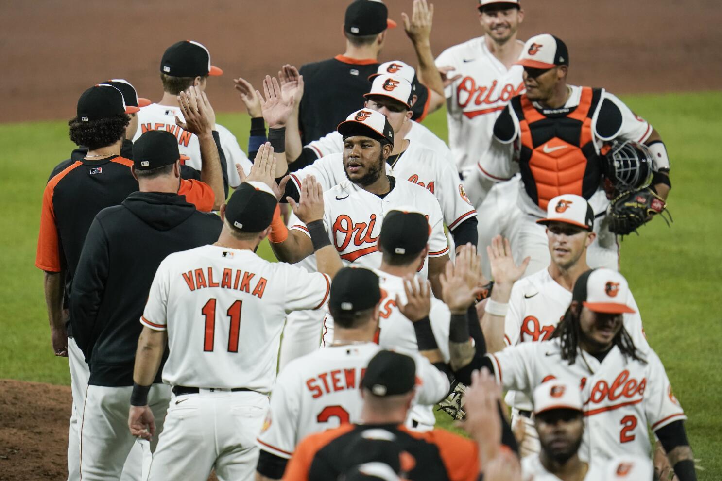 Mullins hits a 3-run homer to start a six-run inning, leading Orioles past  the Diamondbacks 7-3 - The San Diego Union-Tribune