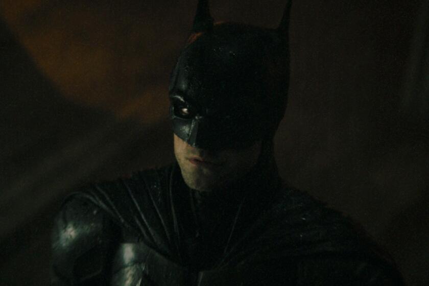 Robert Pattinson en una escena de "The Batman".