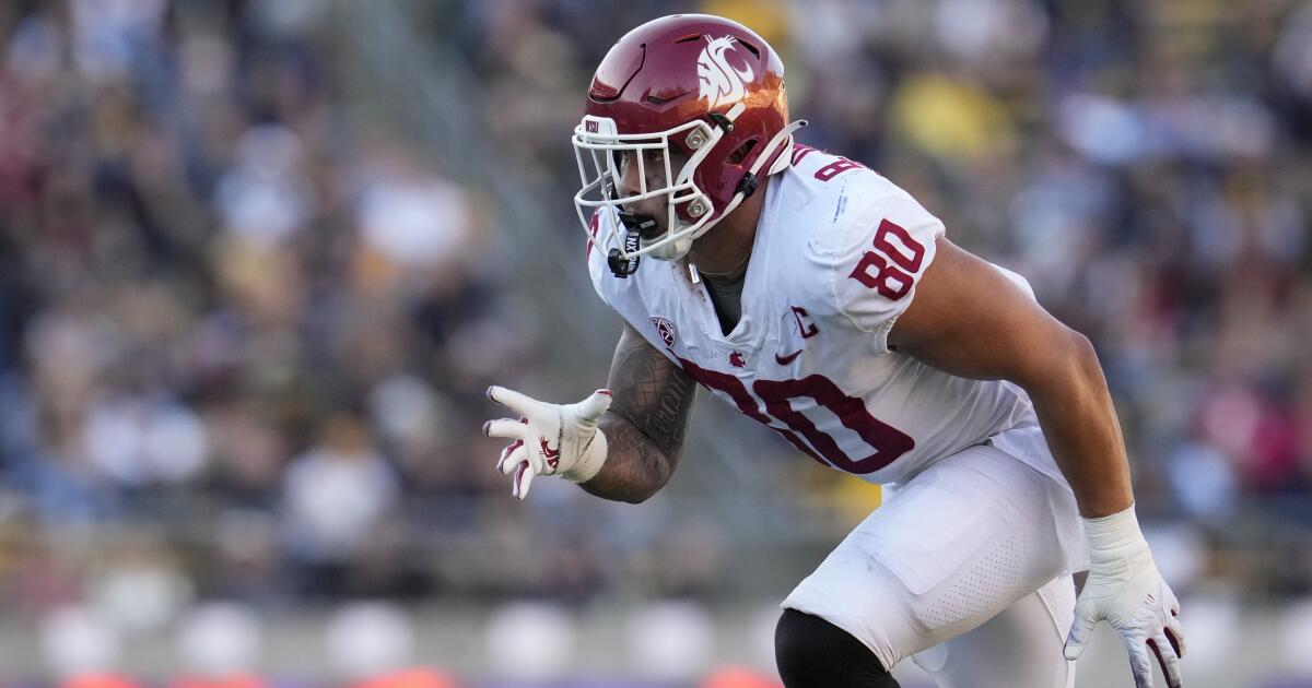 Rams open Day 3 of draft by bolstering defense with Washington State's Brennan Jackson