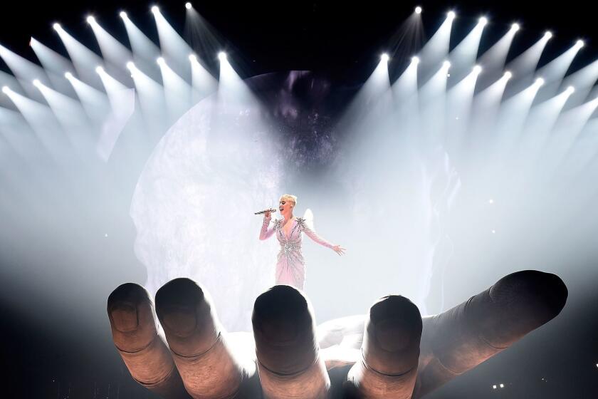 MONTREAL, QUEBEC - SEPTEMBER 19: (Exclusive Coverage, Editorial Use Only) Katy Perry performs onstage during her "Witness: The Tour" tour opener at Bell Centre on September 19, 2017 in Montreal, Canada. (Photo by Kevin Mazur/Getty Images for AEG)