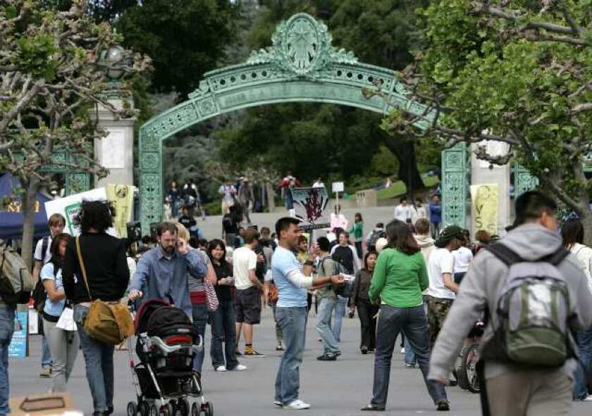 Students walk through Sproul Plaza on the UC Berkeley campus.